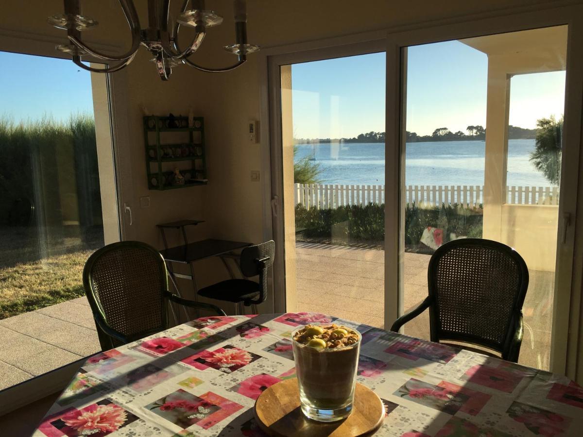 Maison Les Pieds Dans L Eau Roscoff Exterior foto